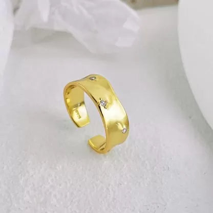 Hammered Style Adjustable Ring – Gold-Coloured
